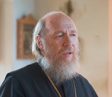 Архимандрит Сильвестр (Лукашенко) http://www.rostov-monastir.ru/page/duhovnik-arhimandrit-silvestr-1
